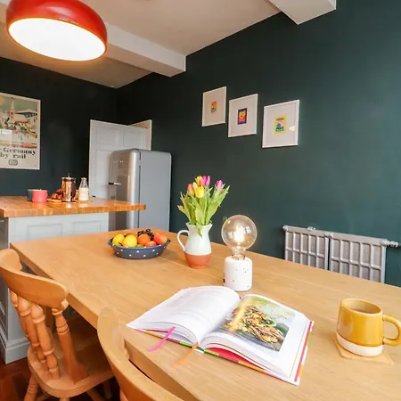 Kirk Yett Holiday home *