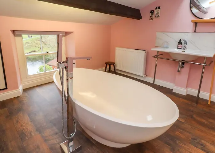 Holiday home Kirk Yett *